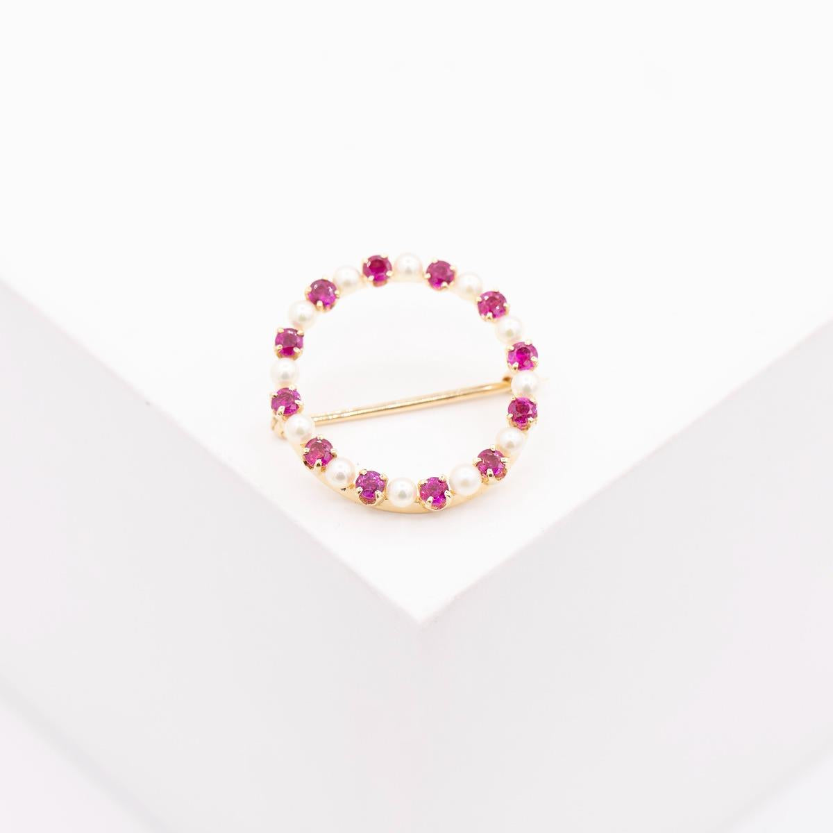 14Kt Ruby & Pearl Pin