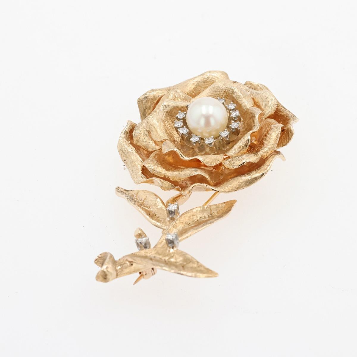 Flower Brooch W/ Cultured Pearl & Diamonds