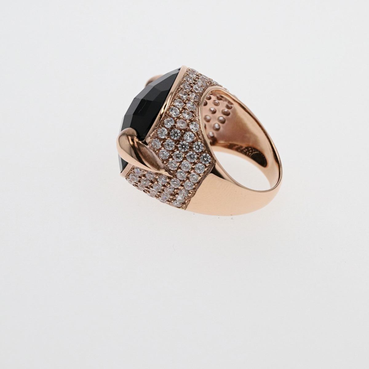 18KT Gold Black Onyx amd Diamond Ring